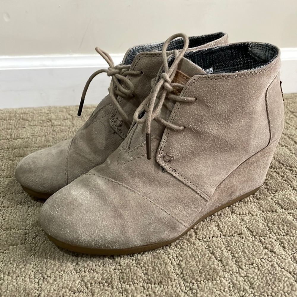Tom’s desert wedge
